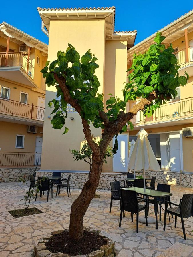 Hotel Athineon Nydri  Zewnętrze zdjęcie